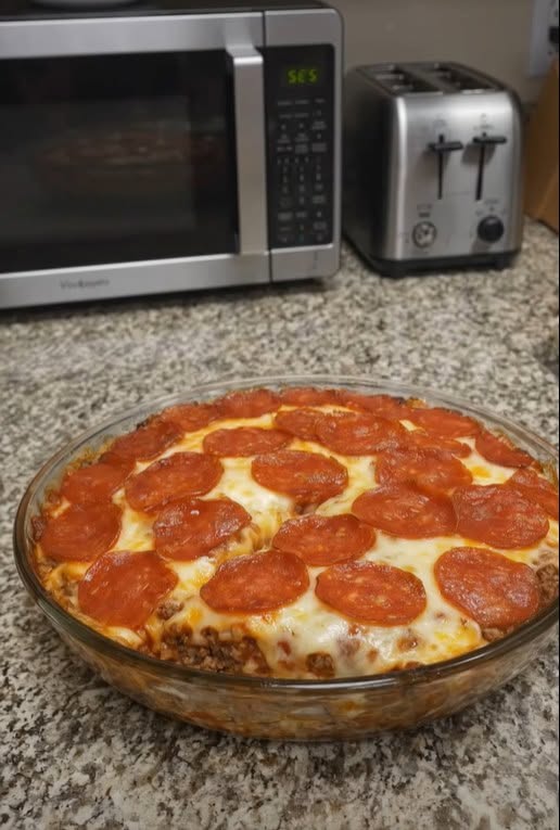 Easy Low Carb Pizza Casserole