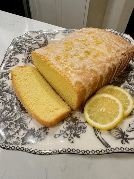Glazed Lemon Loaf Cake